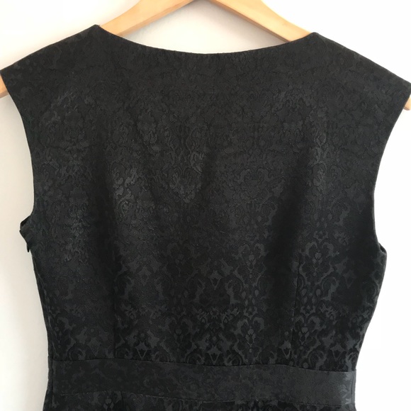 Zara Solid Damask Fit and Flare Dress in Black • S - Picture 4 of 6